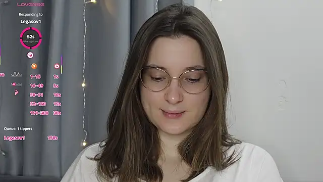 BeckyMartens online show from November 15, 2:37 am