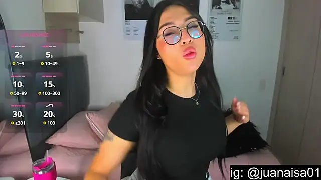 hollyprincess 2 online show from July 17, 1:58 am