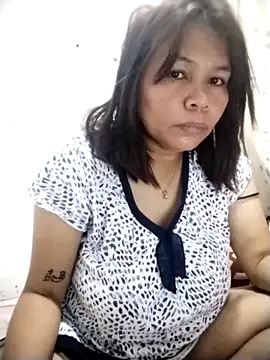 sweetvanna online show from April 12, 9:01 am