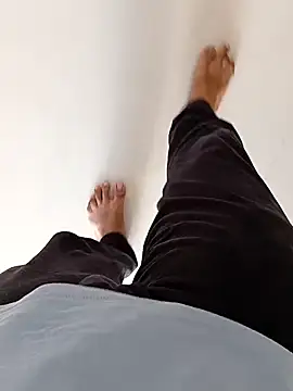 Snapshot of Big_boss_ind chatting on March 29, 4:25 am Big boss ind online show from March 29, 4:25 am