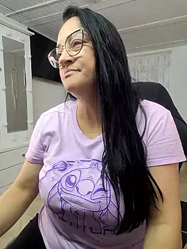 Ameliarizo online show from January 7, 12:15 am