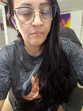 Ameliarizo online show from February 16, 1:26 am