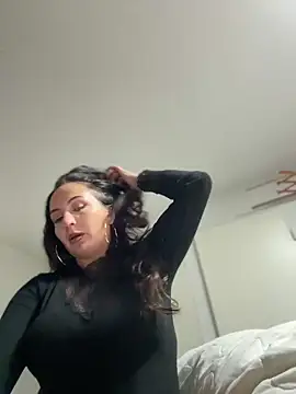 Snapshot of itsCassie chatting on December 16, 8:46 pm itsCassie online show from December 16, 8:46 pm