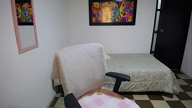 Sofi 5249  online show from February 12, 11:26 pm