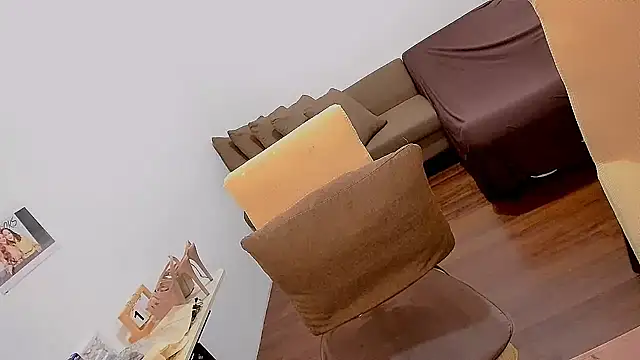 GiftedGirl4u online show from November 27, 11:05 pm