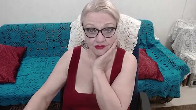 xHoneyLadyx online show from November 26, 9:31 am