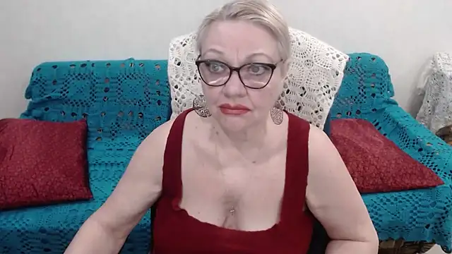 xHoneyLadyx online show from May 14, 12:24 pm