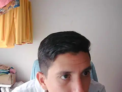 Eduardzmm online show from February 20, 9:17 pm