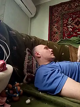 Sam Colt online show from April 4, 10:11 am