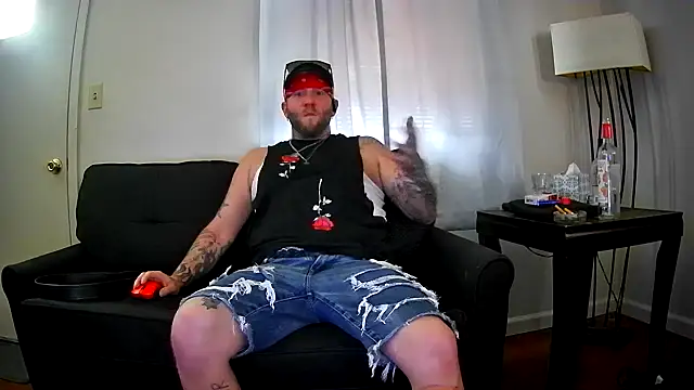 Livingpuddle online show from July 4, 6:56 pm