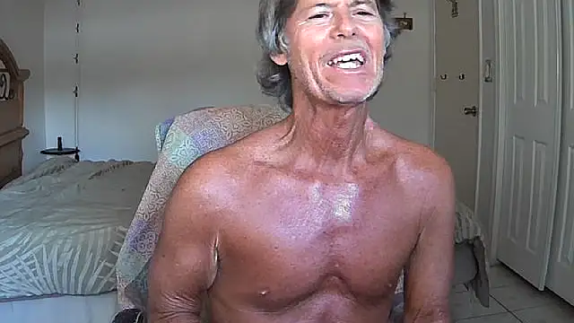 nakeedcowboi65 online show from April 22, 11:11 pm