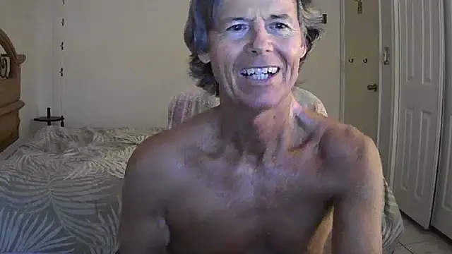 nakeedcowboi65 online show from May 2, 11:54 pm