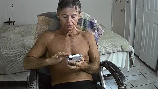 nakeedcowboi65 online show from November 5, 5:10 am