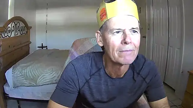 nakeedcowboi65 online show from December 22, 6:30 pm