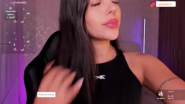 Snapshot of salome__11 chatting on March 21, 1:34 am salome  11 online show from March 21, 1:34 am