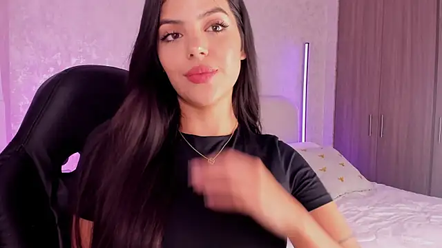 Snapshot of salome__11 chatting on February 21, 3:56 am salome  11 online show from February 21, 3:56 am