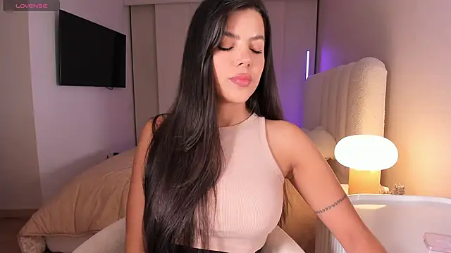 Snapshot of salome__11 chatting on September 18, 2:03 am salome  11 online show from September 18, 2:03 am