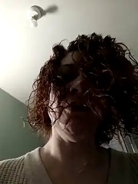 Snapshot of jennylovence chatting on November 6, 7:01 am jennylovence online show from November 6, 7:01 am