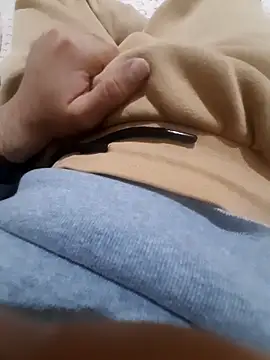 Snapshot of kayahan4 chatting on September 24, 9:43 pm kayahan4 online show from September 24, 9:43 pm