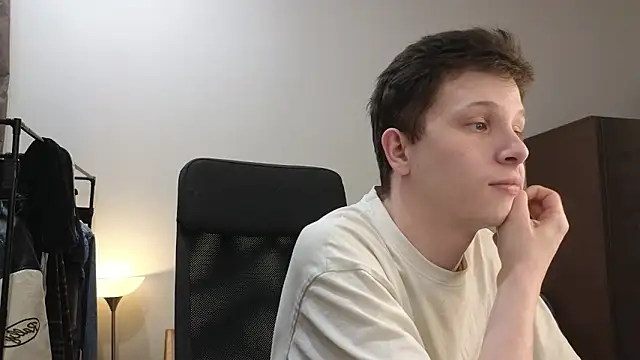 arlekincrop online show from April 20, 6:53 pm