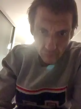maciej online show from July 25, 10:27 pm