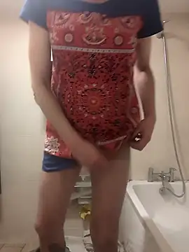 maciej online show from December 12, 11:36 pm