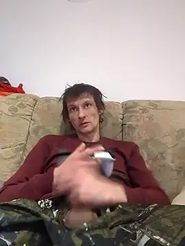 maciej online show from February 17, 10:38 pm