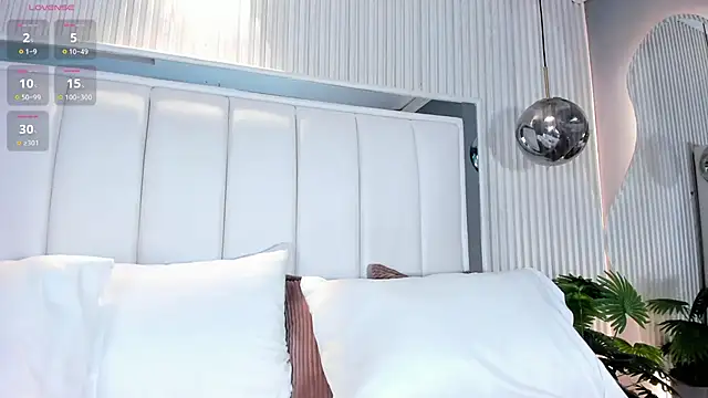 Alexis camX online show from September 11, 12:05 pm