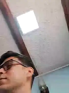 Snapshot of Business_dickkk chatting on December 3, 7:50 pm Business dickkk online show from December 3, 7:50 pm