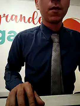 Snapshot of Business_dickkk chatting on October 7, 7:48 pm Business dickkk online show from October 7, 7:48 pm
