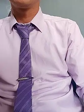 Snapshot of Business_dickkk chatting on January 2, 9:39 pm Business dickkk online show from January 2, 9:39 pm