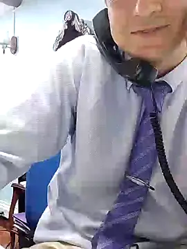 Snapshot of Business_dickkk chatting on December 4, 11:19 pm Business dickkk online show from December 4, 11:19 pm