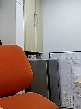 Snapshot of Business_dickkk chatting on February 20, 1:19 pm Business dickkk online show from February 20, 1:19 pm