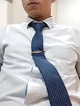 Snapshot of Business_dickkk chatting on March 8, 7:09 pm Business dickkk online show from March 8, 7:09 pm
