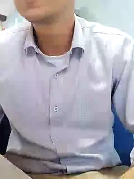 Snapshot of Business_dickkk chatting on December 12, 10:31 pm Business dickkk online show from December 12, 10:31 pm