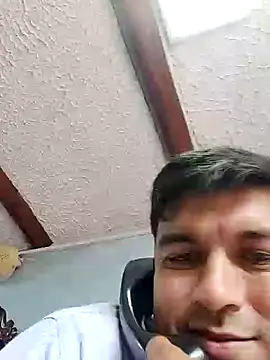 Snapshot of Business_dickkk chatting on December 23, 3:44 pm Business dickkk online show from December 23, 3:44 pm