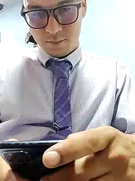 Snapshot of Business_dickkk chatting on December 24, 1:06 am Business dickkk online show from December 24, 1:06 am