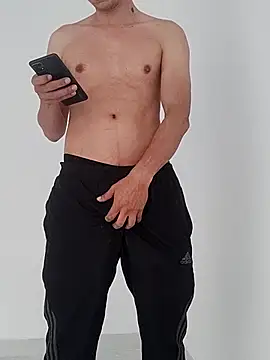 Snapshot of Business_dickkk chatting on February 9, 1:35 pm Business dickkk online show from February 9, 1:35 pm