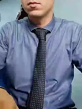 Snapshot of Business_dickkk chatting on December 5, 1:33 pm Business dickkk online show from December 5, 1:33 pm