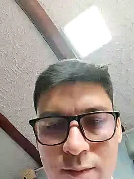 Snapshot of Business_dickkk chatting on January 2, 2:13 pm Business dickkk online show from January 2, 2:13 pm