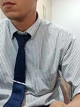 Snapshot of Business_dickkk chatting on March 13, 9:37 pm Business dickkk online show from March 13, 9:37 pm
