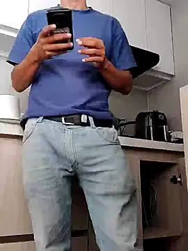 Snapshot of Business_dickkk chatting on July 1, 1:33 pm Business dickkk online show from July 1, 1:33 pm