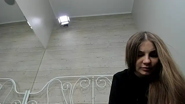 JuliaBusty online show from February 18, 8:25 pm