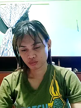 Snapshot of QueenSoreal chatting on February 26, 4:29 pm QueenSoreal online show from February 26, 4:29 pm