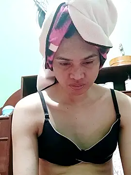 QueenSoreal online show from January 10, 3:18 pm