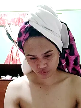 QueenSoreal online show from November 27, 3:12 pm