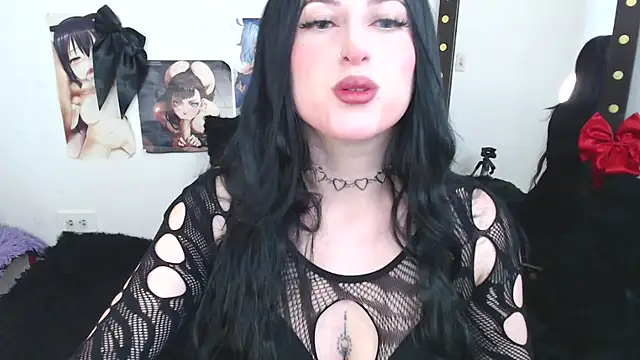 Evelyn Sheeran online show from September 27, 3:45 am