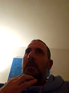 verylargecock online show from November 19, 8:09 pm