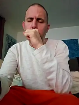 verylargecock online show from December 17, 8:19 am