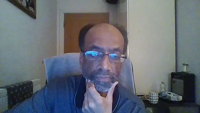 rauncher1 online show from November 7, 12:37 am